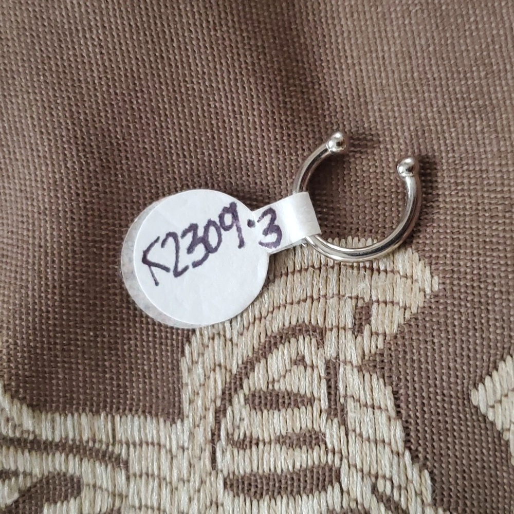 NWT MAM small body ring jewelry